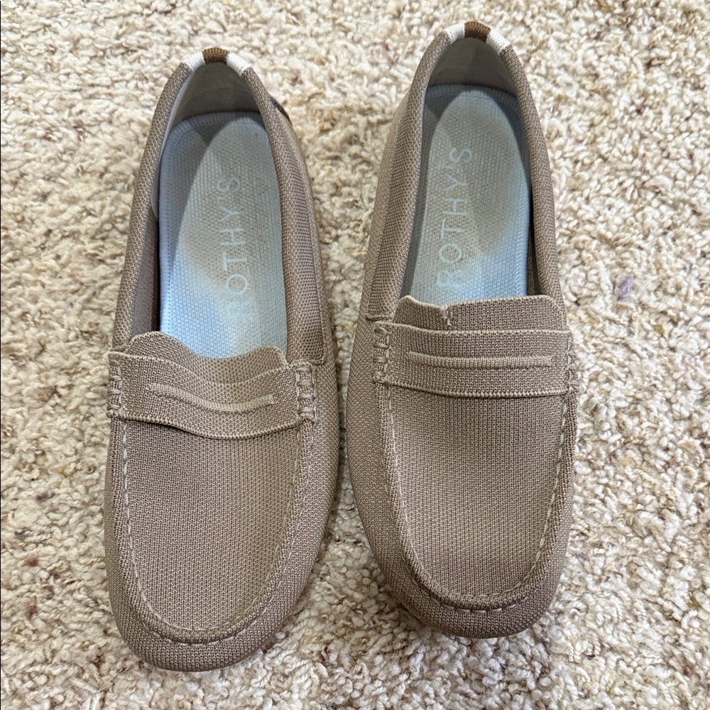 Rothy's Women's tan drivers